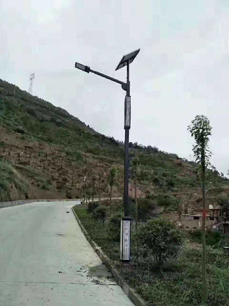 合作市仿古太阳能路灯